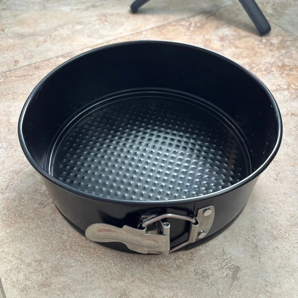 Farberware 9 Inch Nonstick Springform Pan Set Gray and Black Bakeware 2pc